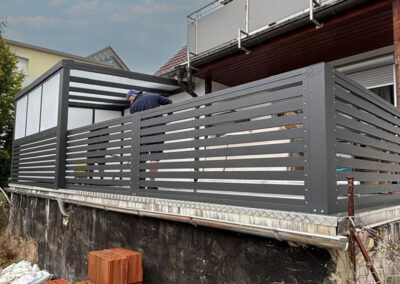 Altbau-Balkonüberdachung