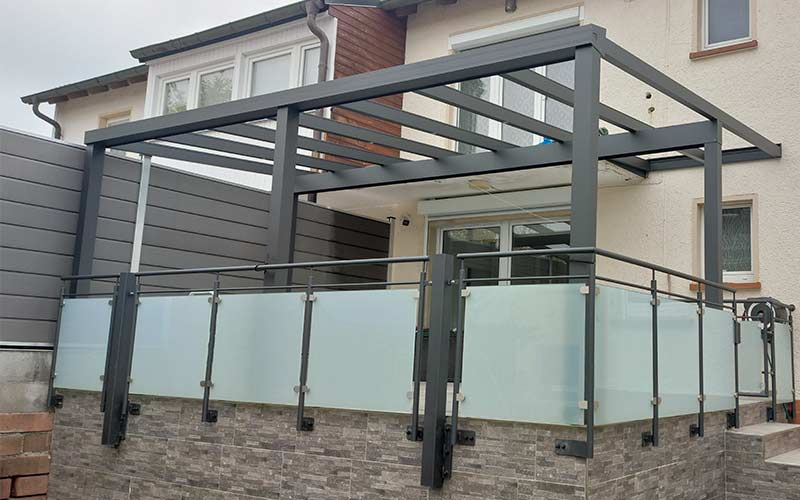 Balkon Überdachung
